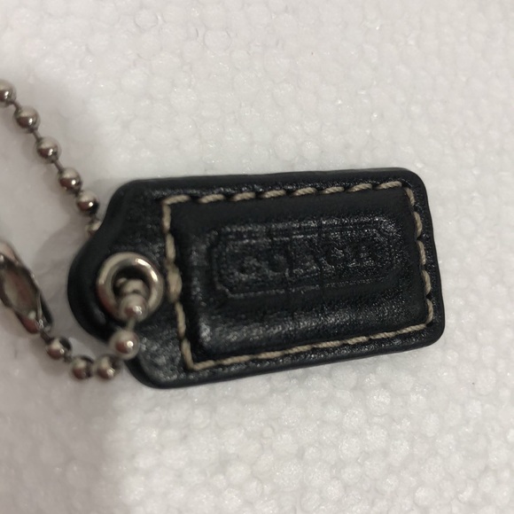 Coach Black Small Leather Tag - Picture 3 of 3